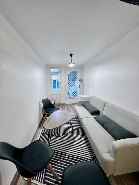 Appartement ancien - 26 m² - 1 pièce