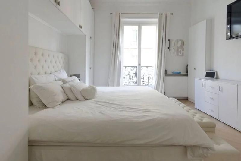 Appartement - 165 m² - 6 pièces