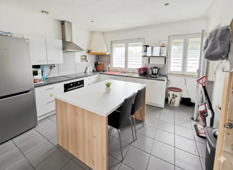 Maison - 60 m² - 4 pièces