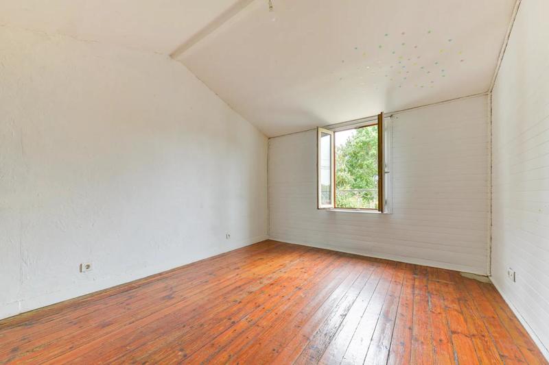 Maison - 175 m² - 8 pièces