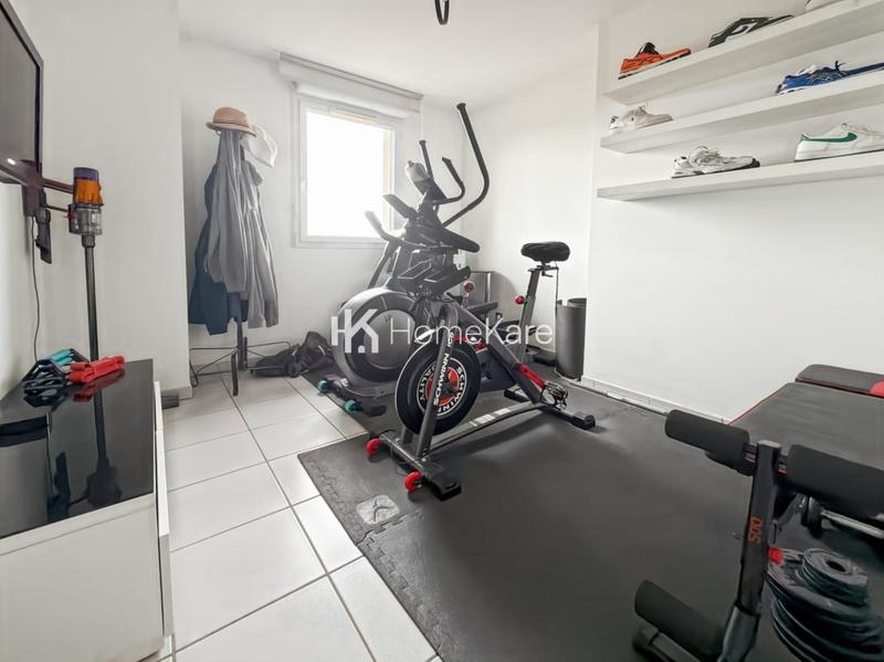 Appartement - 80 m² - 4 pièces