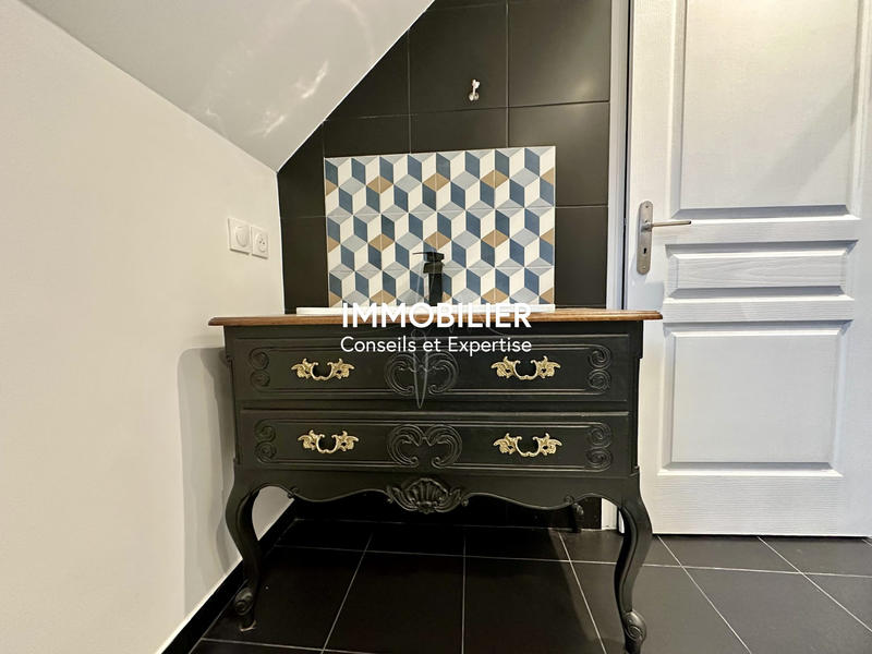 Maison - 152 m² - 6 pièces