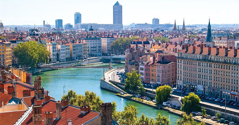 Immeuble - 118 m² - 1 pièce