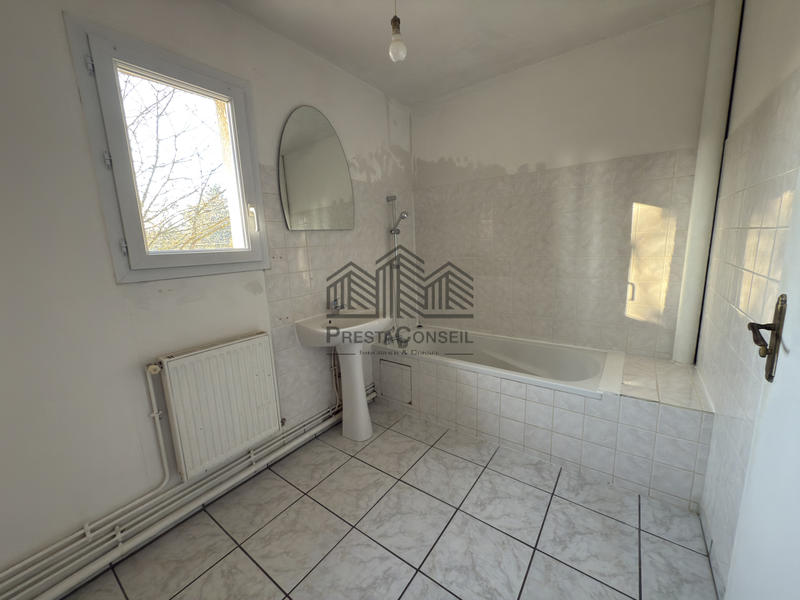 Maison - 76 m² - 4 pièces