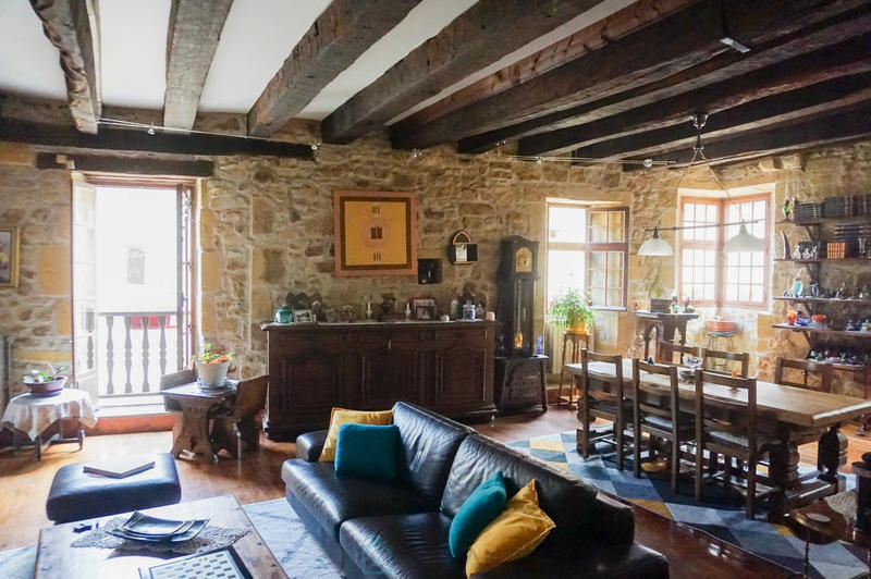 Maison - 193 m² - 6 pièces