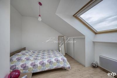 Appartement - 93 m² - 5 pièces