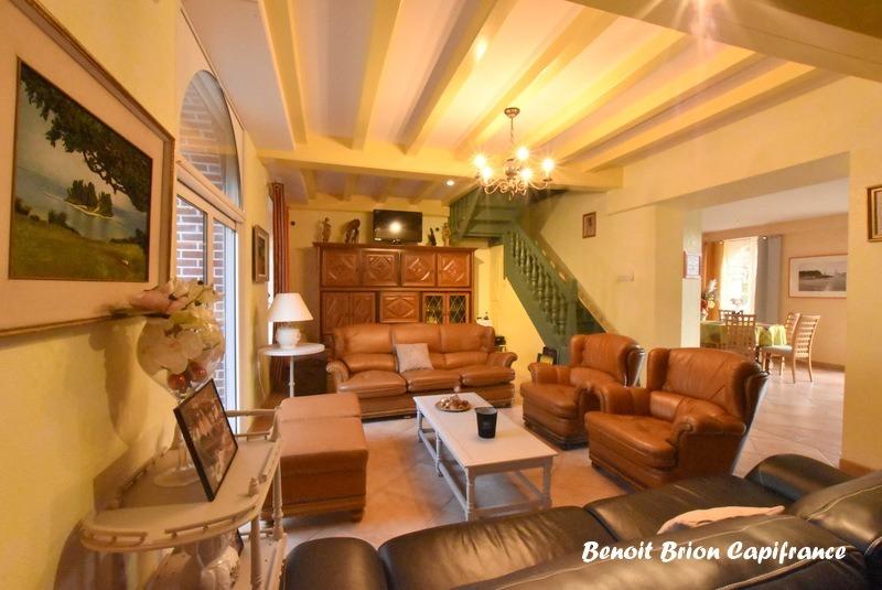 Maison - 190 m² - 6 pièces