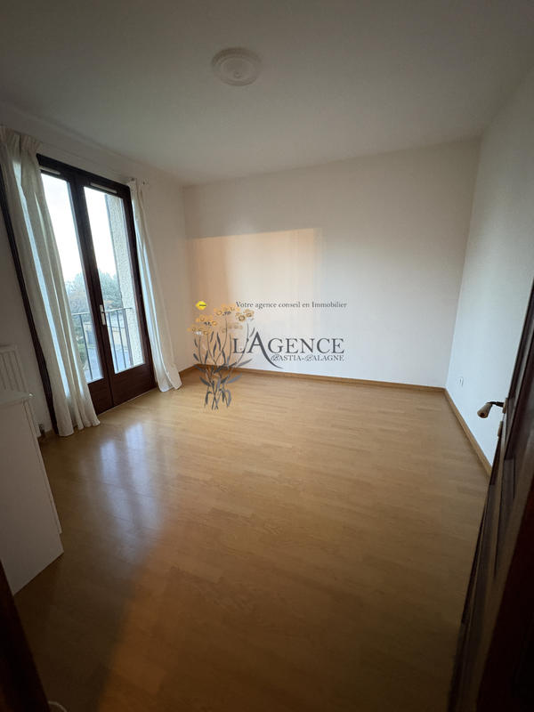 Appartement - 89 m² - 4 pièces