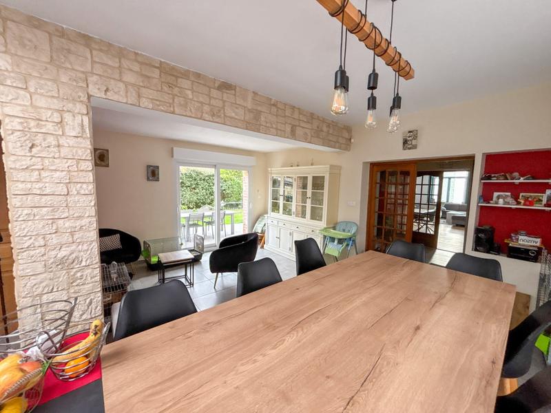 Maison - 190 m² - 6 pièces