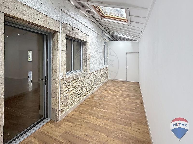 Appartement - 148 m² - 6 pièces