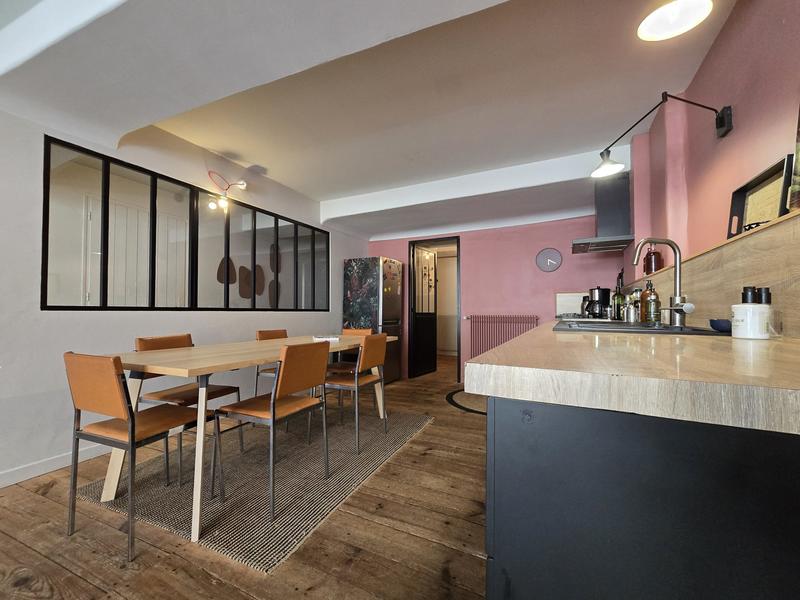 Appartement - 115 m² - 5 pièces