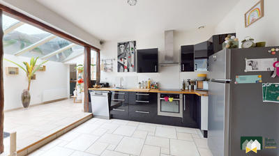 Maison - 124 m² - 6 pièces