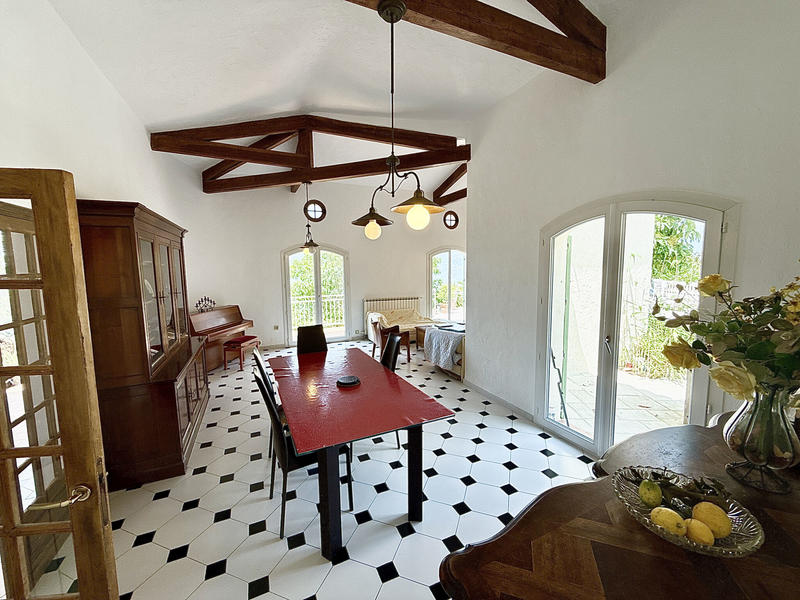 Maison - 150 m² - 5 pièces