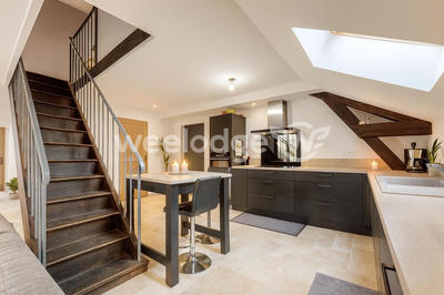 Appartement - 100 m² - 5 pièces