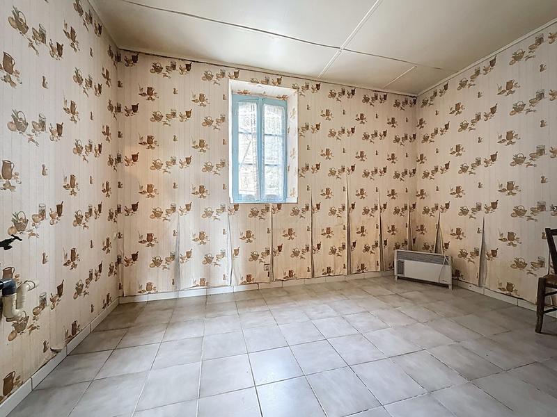 Maison traditionnelle - 105 m² - 4 pièces