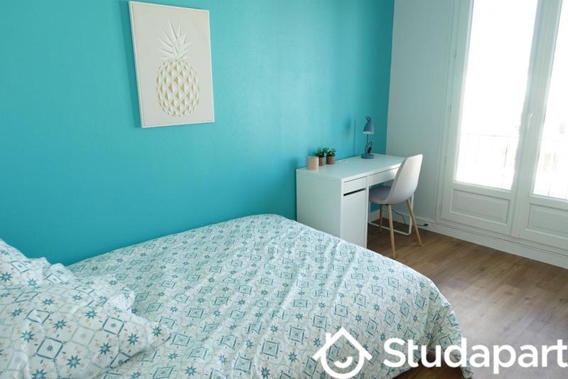 Chambre - 10 m² - 1 pièce