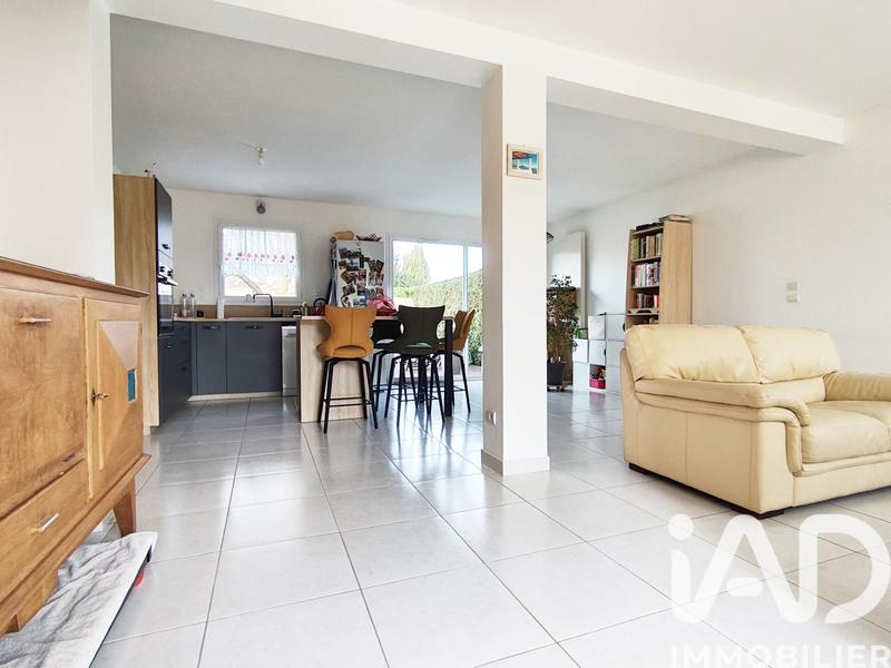 Maison - 90 m² - 6 pièces