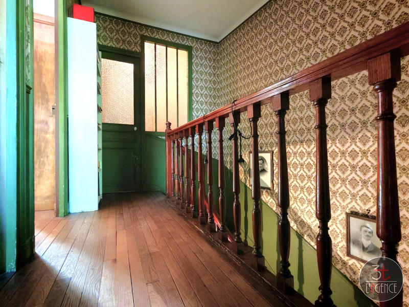 Maison ancienne - 142 m² - 8 pièces