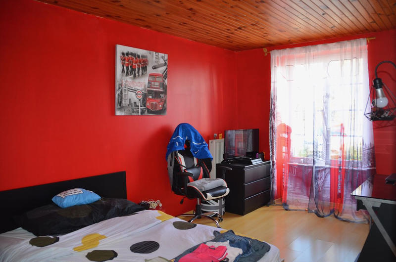 Maison - 261 m² - 7 pièces