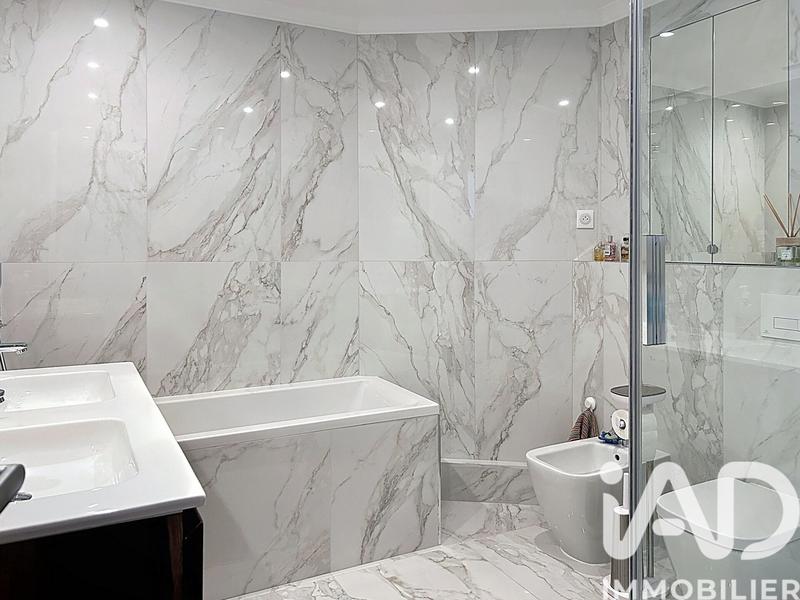 Appartement - 96 m² - 4 pièces