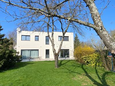Maison - 188 m² - 6 pièces