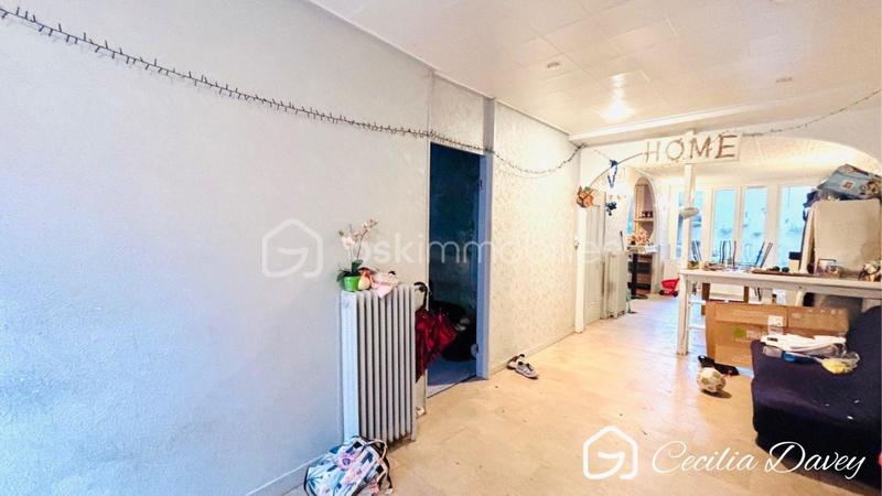 Maison ancienne - 155 m² - 8 pièces