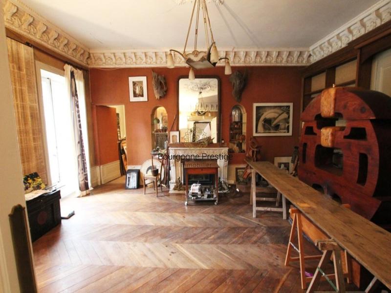 Propriété - 510 m² - 16 pièces