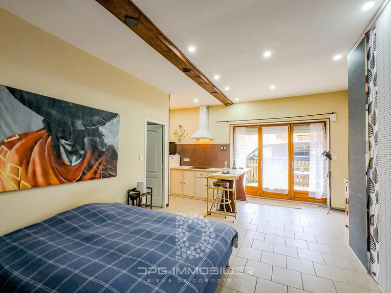 Maison de village - 309 m² - 14 pièces