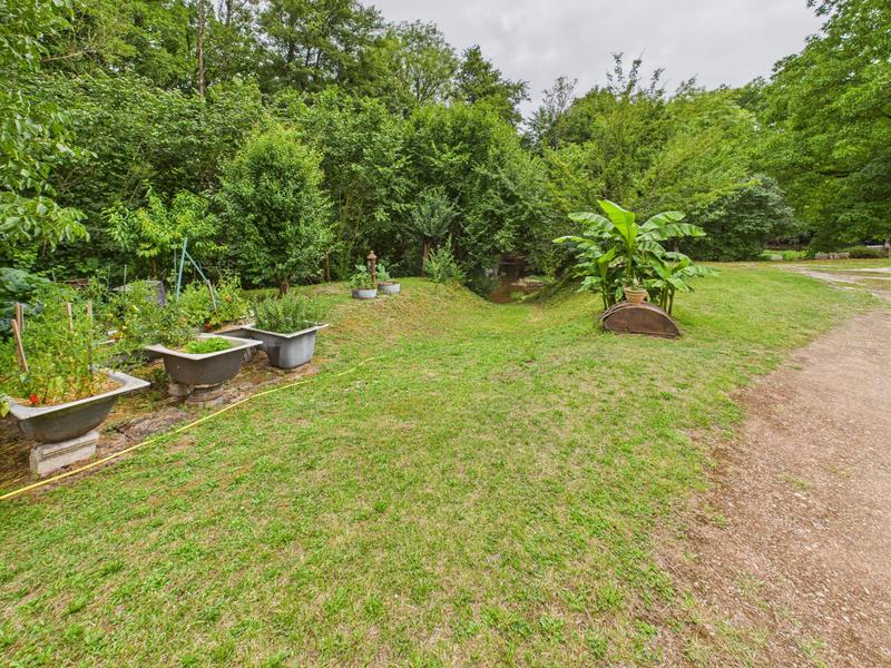 Maison - 312 m² - 8 pièces