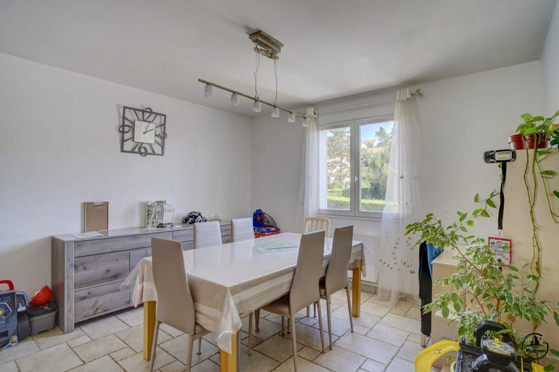 Maison - 88 m² - 5 pièces