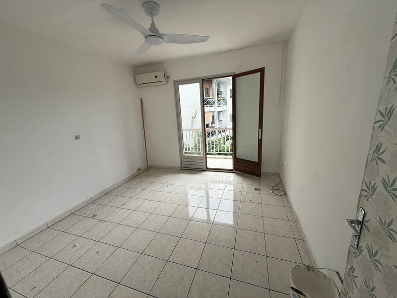 Appartement - 100 m² - 5 pièces