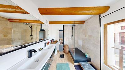 Appartement - 106 m² - 5 pièces