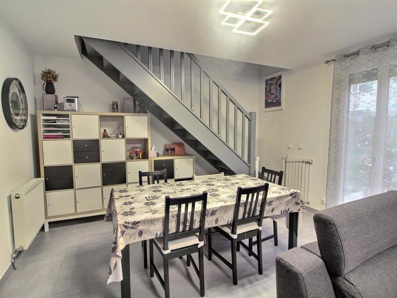 Maison - 87 m² - 4 pièces