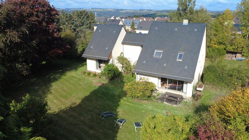 Maison ancienne - 167 m² - 7 pièces