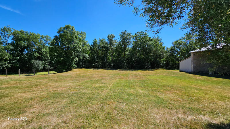 Maison - 400 m² - 11 pièces