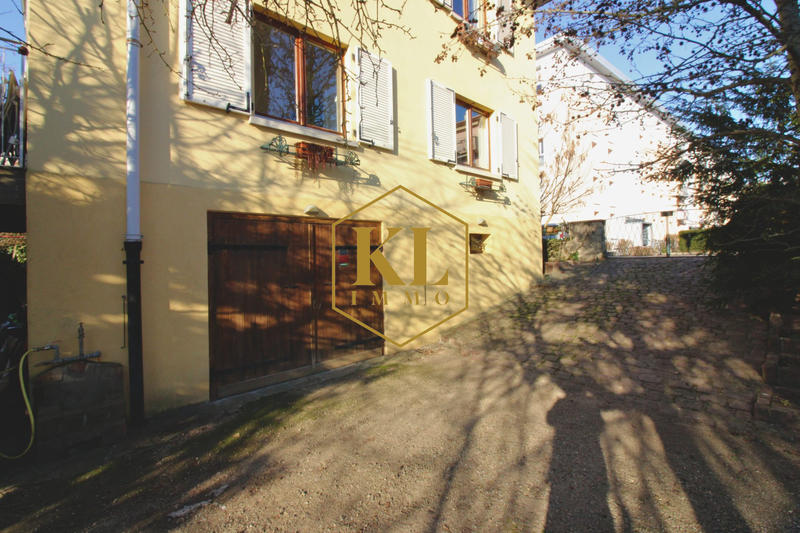 Maison - 171 m² - 7 pièces