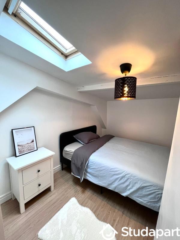 Chambre - 12 m² - 1 pièce