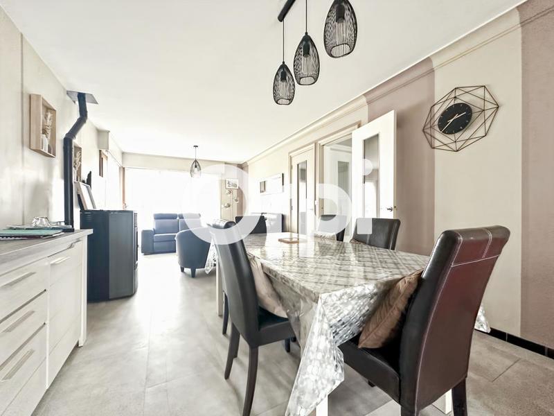 Maison - 102 m² - 4 pièces