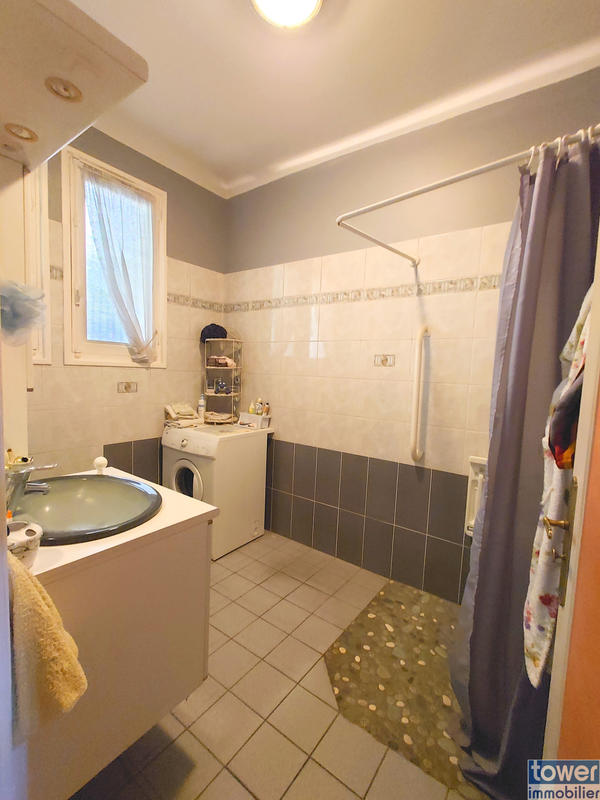 Maison - 151 m² - 6 pièces