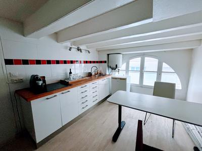 Bureau - 30 m² - 2 pièces