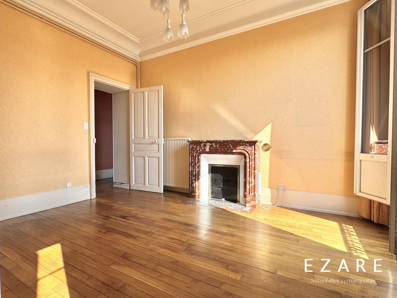 Appartement - 116 m² - 5 pièces