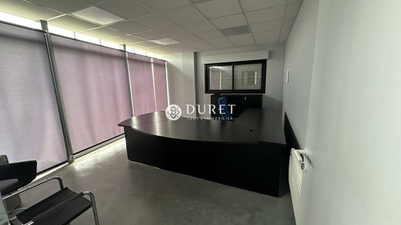 Local d'activités - 1 100 m²