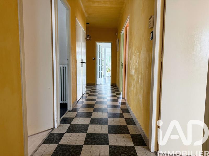 Maison - 152 m² - 7 pièces