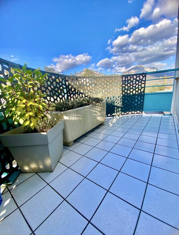 Appartement - 91 m² - 4 pièces