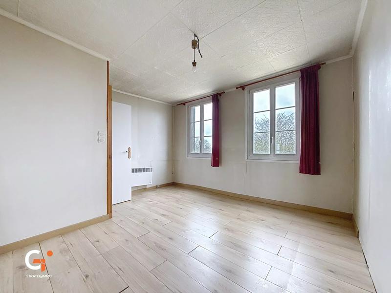 Maison - 140 m² - 9 pièces
