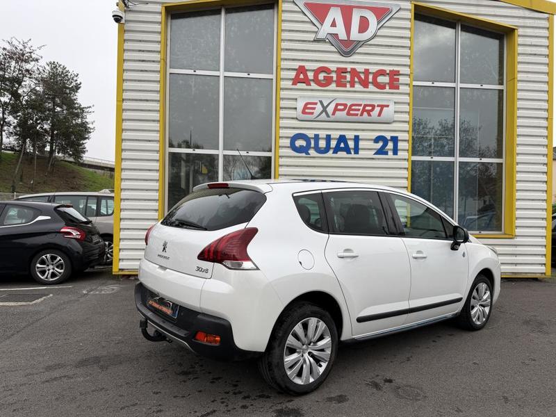 Peugeot 3008 Phase 2 2.0 HDi 150ch s&amp;S Bvm6 Crossway