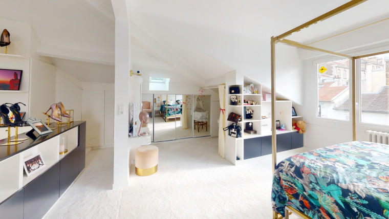 Maison - 185 m² - 7 pièces