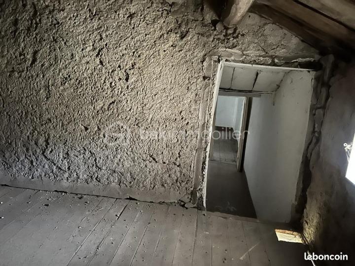 Maison en pierre - 100 m² - 4 pièces