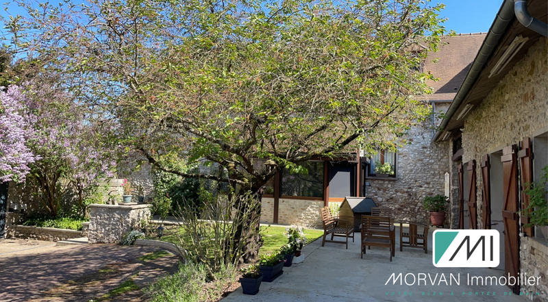 Maison ancienne - 220 m² - 8 pièces