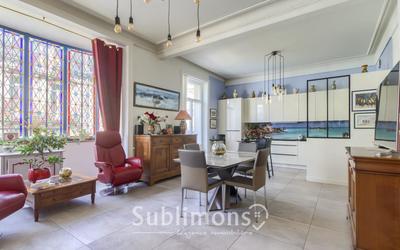 Appartement - 101 m² - 5 pièces